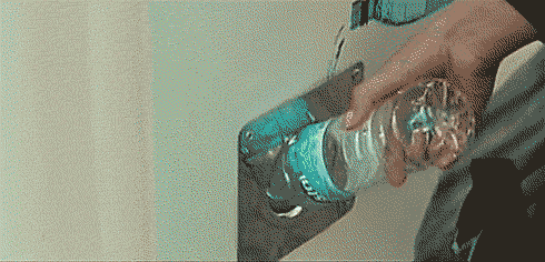 全球十大自動售貨機盤點,腦洞不夠用!(圖11) 全球十大自動售貨機盤點,腦洞不夠用!(圖11)